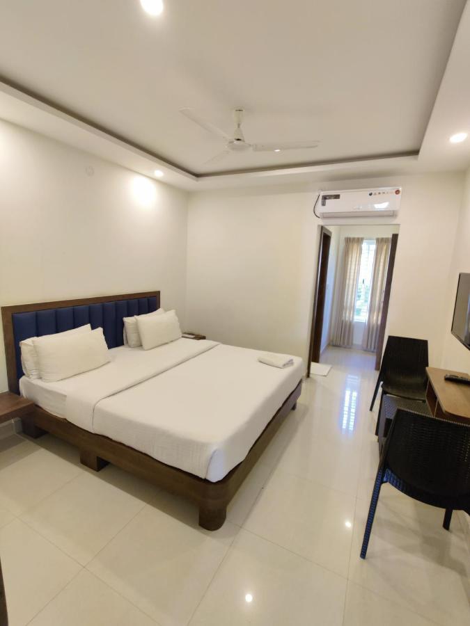 Airport Regency Hotel Devanahalli Buitenkant foto